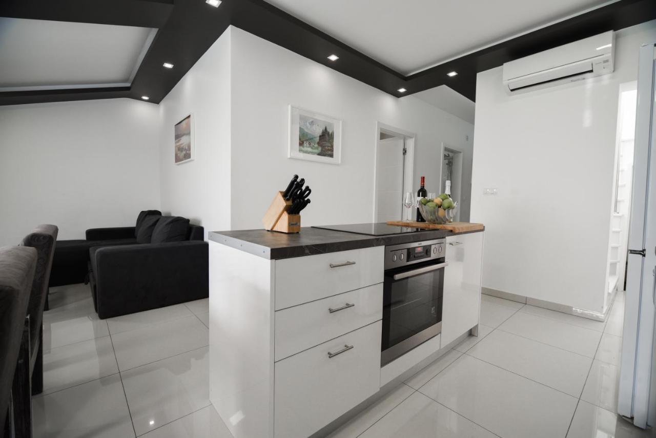 Villa San Antonio Baska  Ngoại thất bức ảnh