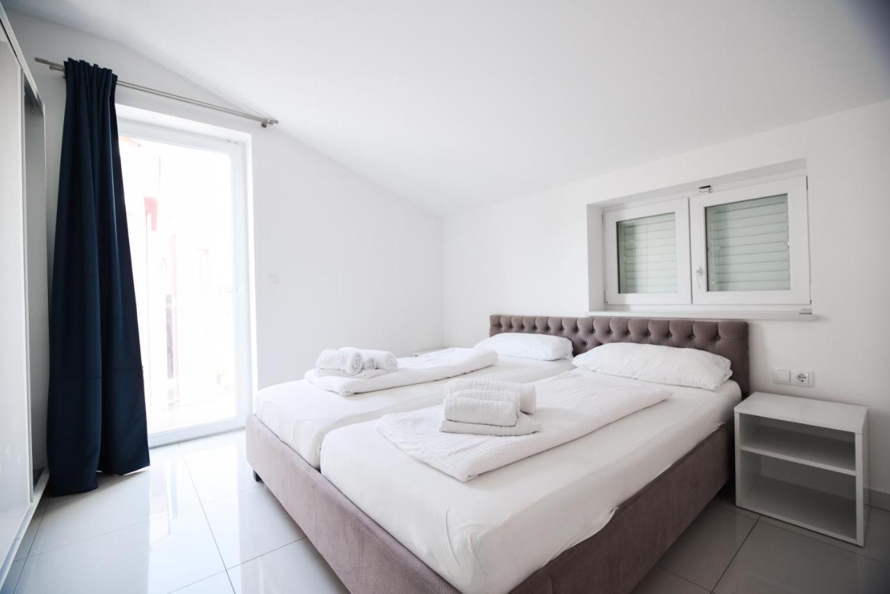 Villa San Antonio Baska  Ngoại thất bức ảnh