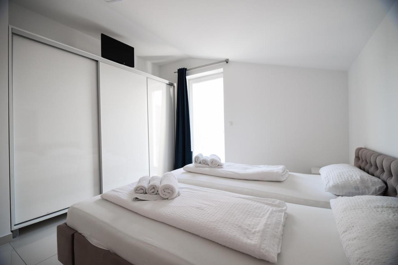 Villa San Antonio Baska  Ngoại thất bức ảnh